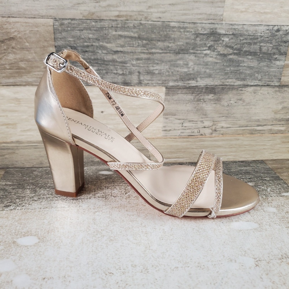 Benjamin Walk Daphne Womens Sandals Sz 7.5 Champagne Glitter Strappy Block Heel